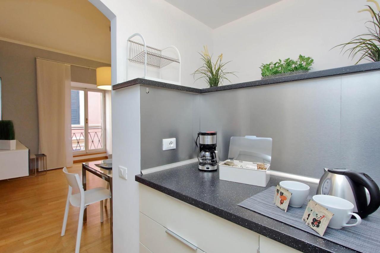 Apartmán Frezza Řím Exteriér fotografie